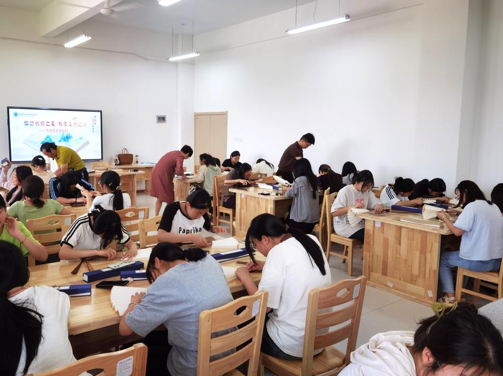 免费a级毛片免费看